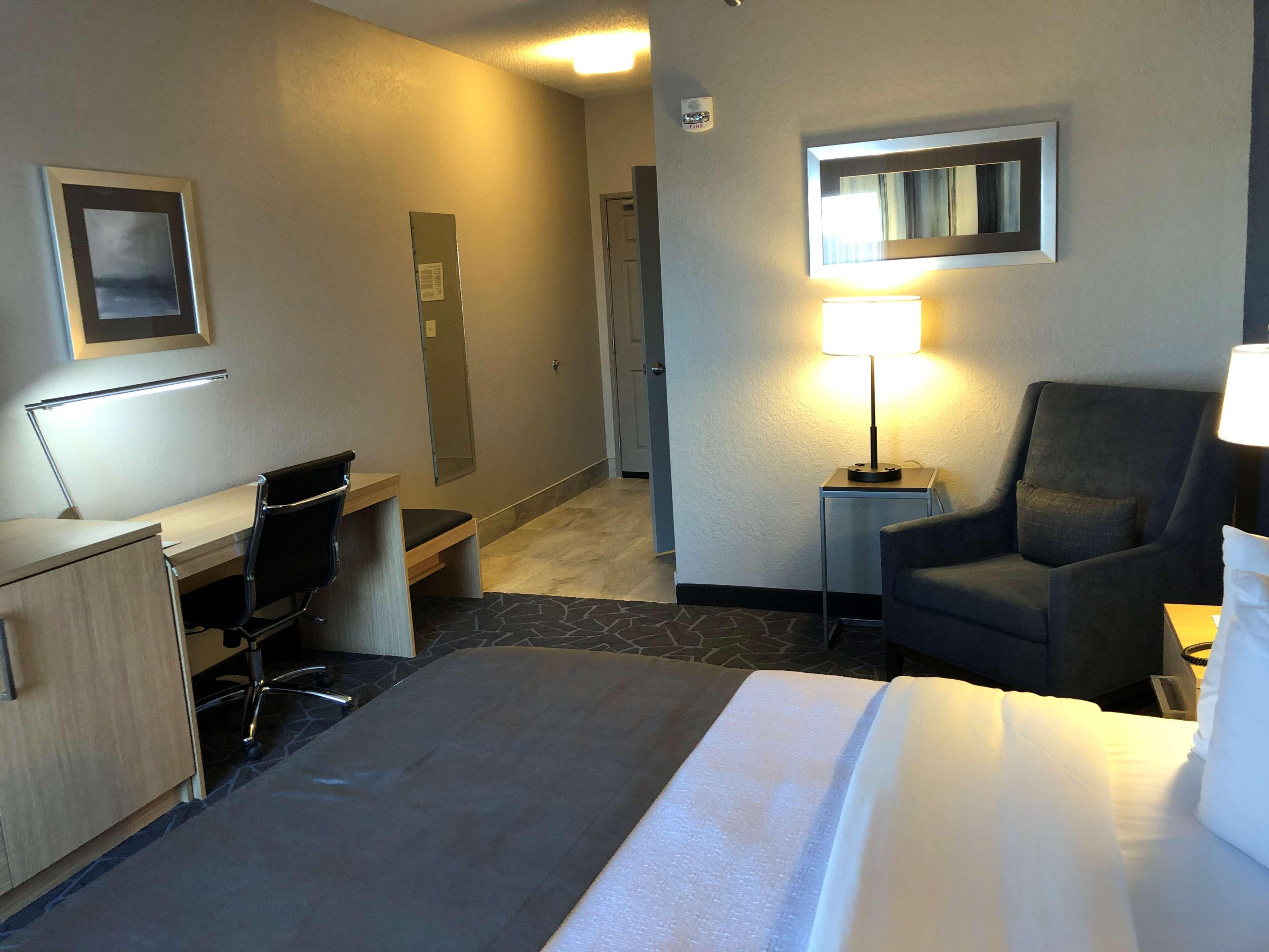 Best Western Eau Claire South Εξωτερικό φωτογραφία